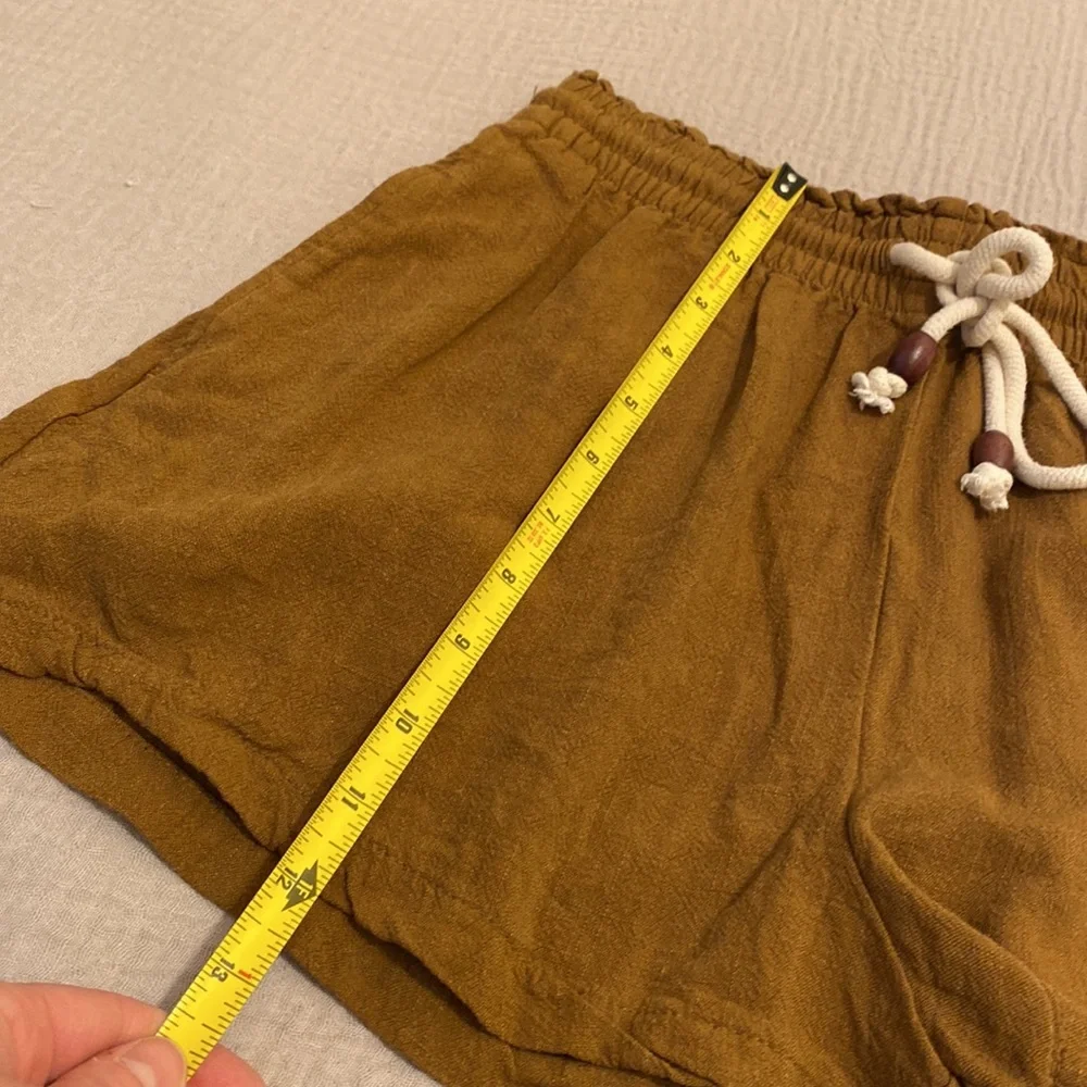 Zara High Waist Brown Shorts. Size XS